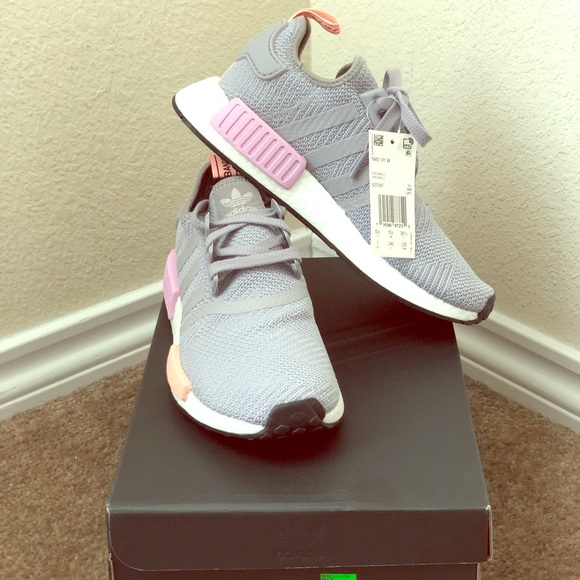 adidas Shoes - NMD R1